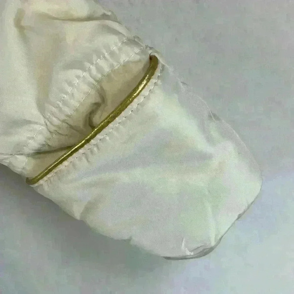 First Impressions Snowsuit Cream Infant Girl 12 Months NWT Hood - Picture 6 of 9